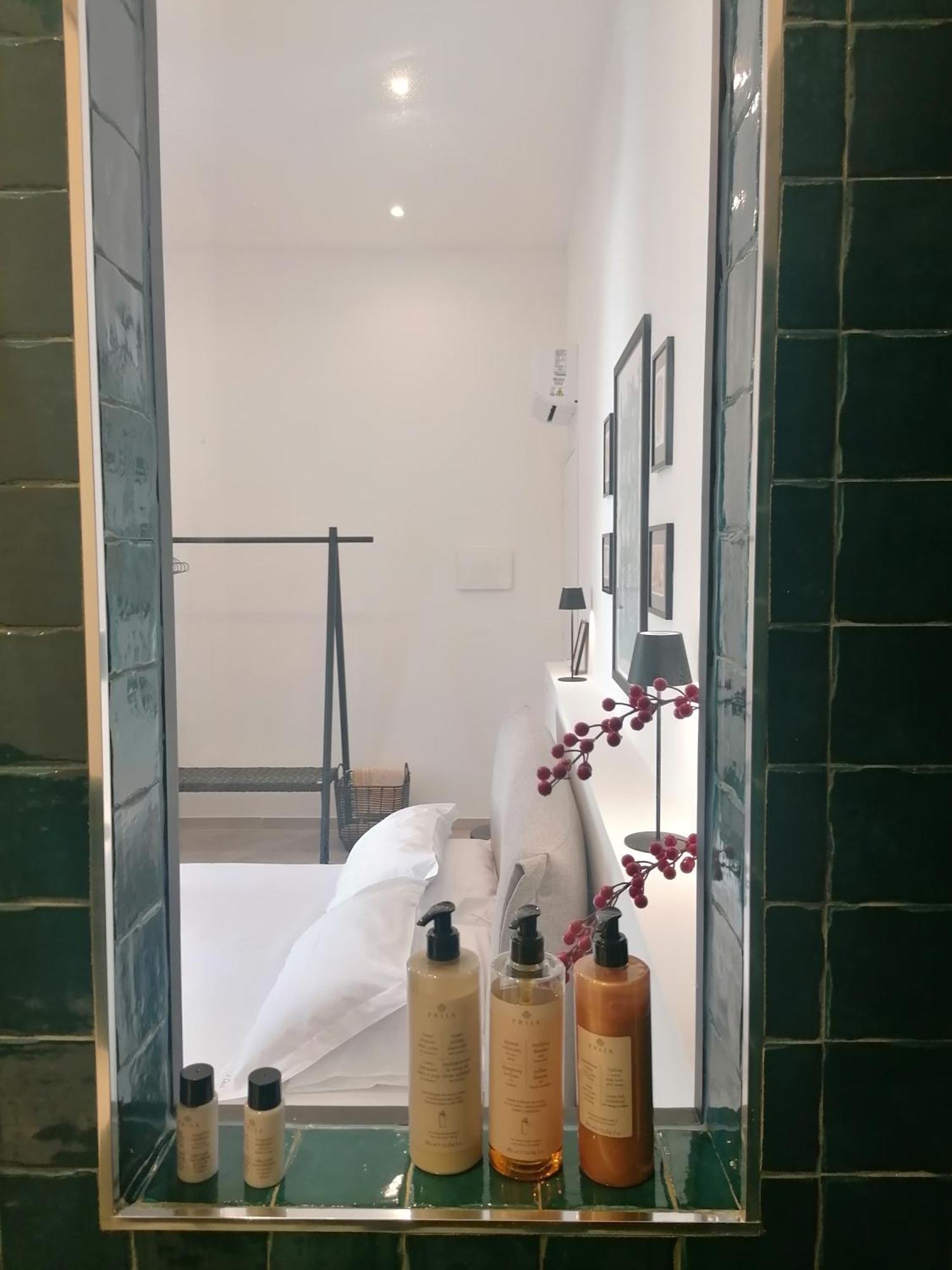 I Canti Comfort Rooms Palermo Bagian luar foto