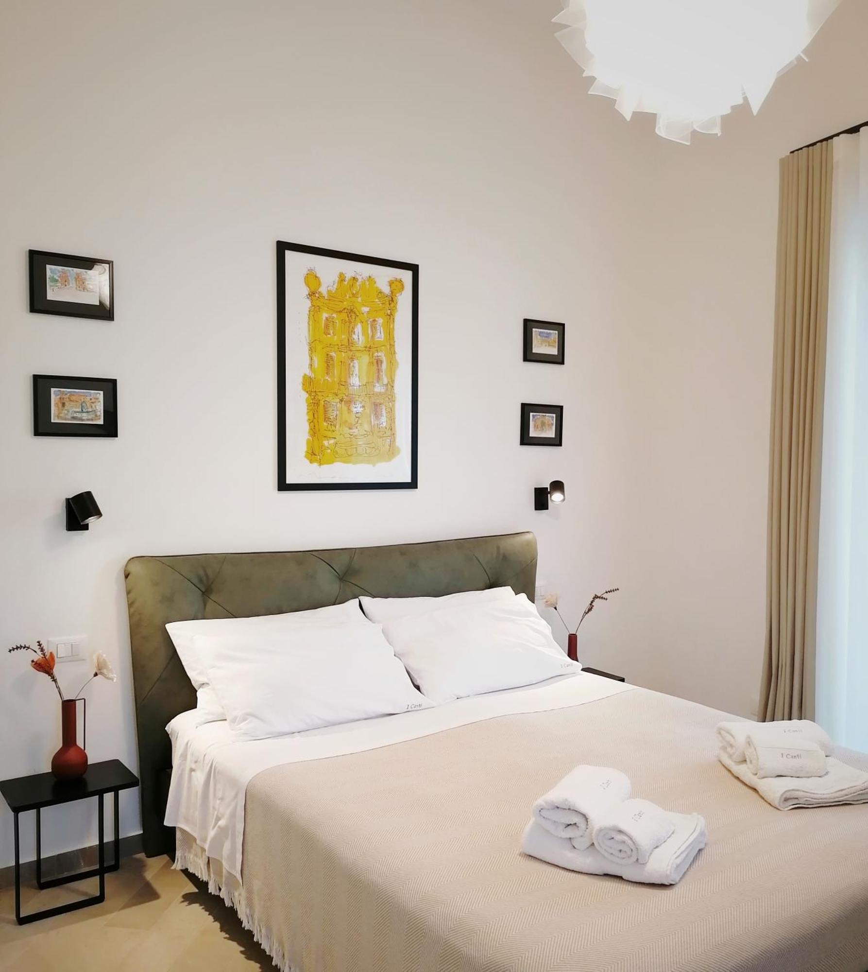 I Canti Comfort Rooms Palermo Bagian luar foto